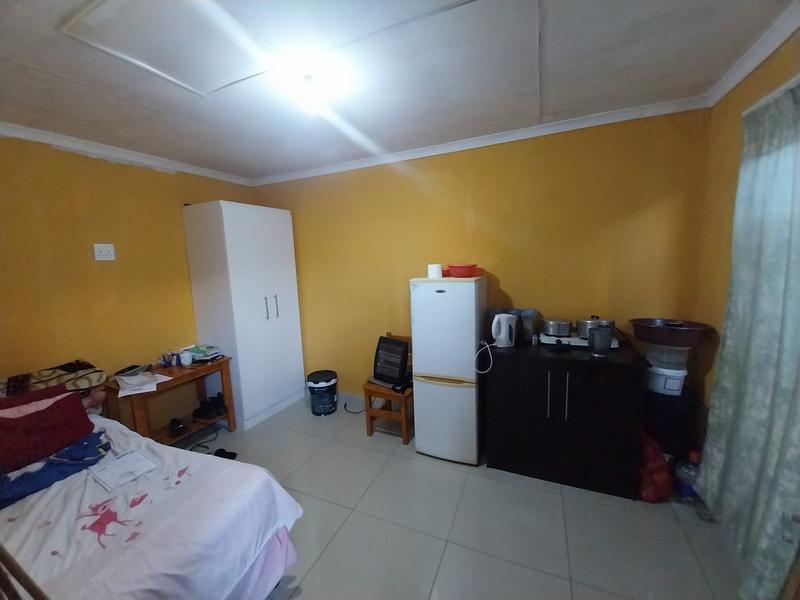2 Bedroom Property for Sale in Soshanguve GG Gauteng