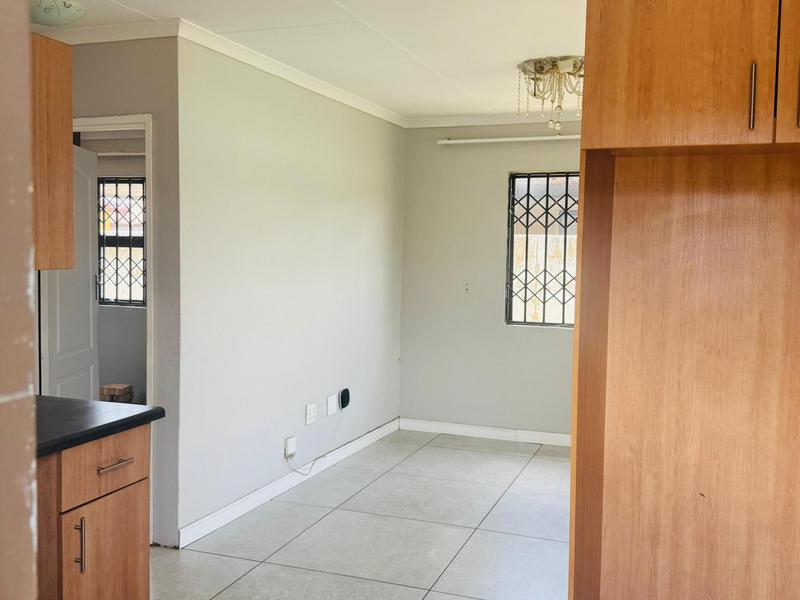 3 Bedroom Property for Sale in Klippoortjie Gauteng