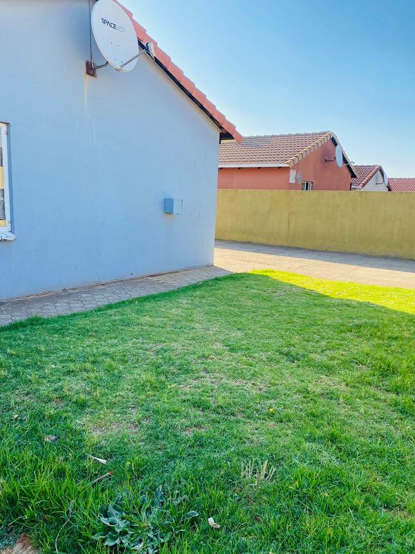 3 Bedroom Property for Sale in Windmill Park Gauteng
