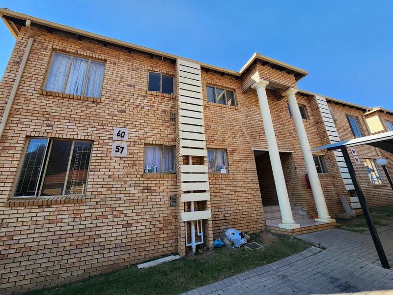 2 Bedroom Property for Sale in Greenhills Gauteng