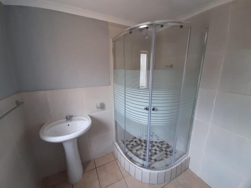 To Let 1 Bedroom Property for Rent in Bonaero Park Gauteng