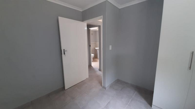 To Let 1 Bedroom Property for Rent in Bonaero Park Gauteng