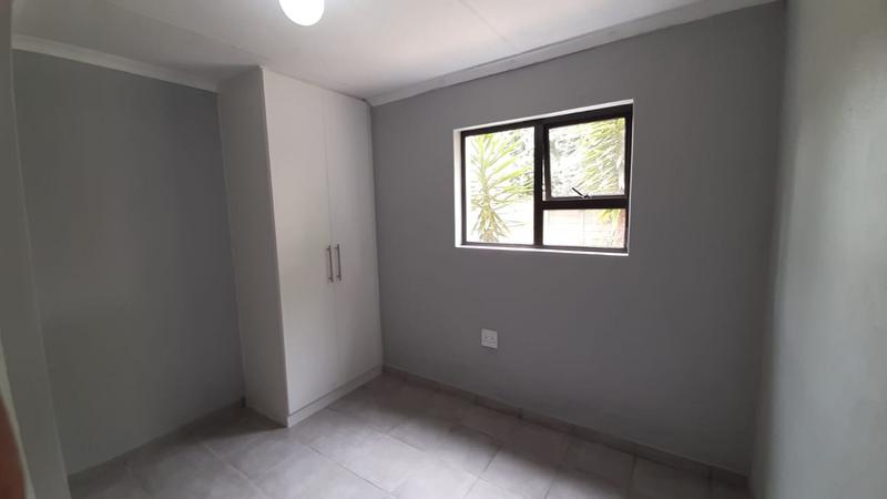 To Let 1 Bedroom Property for Rent in Bonaero Park Gauteng