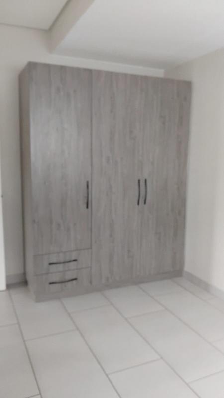 2 Bedroom Property for Sale in South Kensington Gauteng