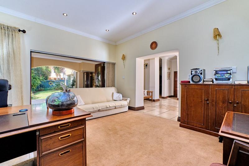3 Bedroom Property for Sale in Featherbrooke Estate Gauteng