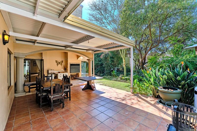 3 Bedroom Property for Sale in Featherbrooke Estate Gauteng