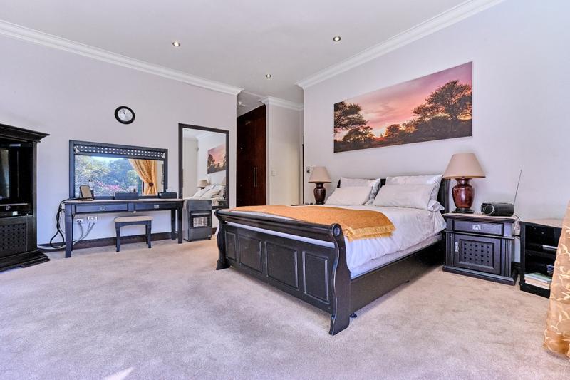 3 Bedroom Property for Sale in Featherbrooke Estate Gauteng