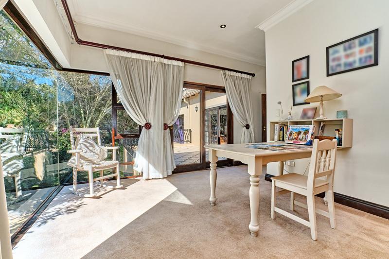 3 Bedroom Property for Sale in Featherbrooke Estate Gauteng