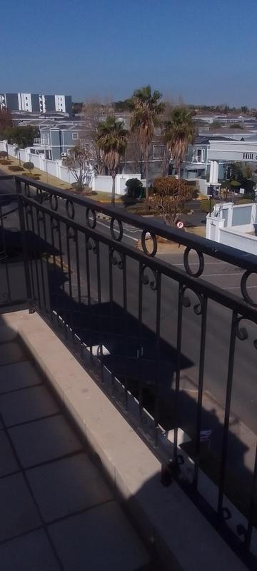 3 Bedroom Property for Sale in Carlswald Gauteng