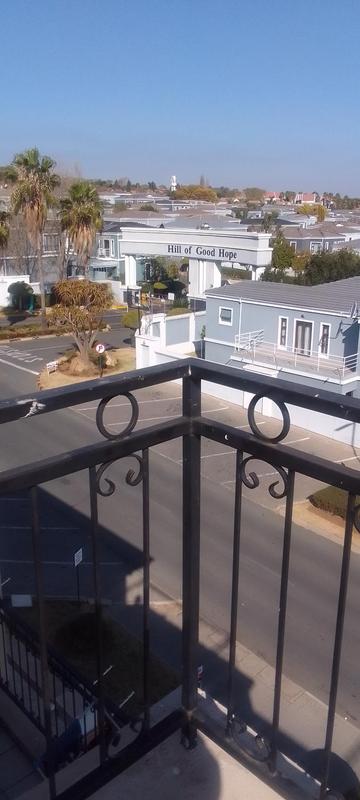 3 Bedroom Property for Sale in Carlswald Gauteng