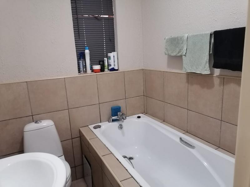 1 Bedroom Property for Sale in Springs Gauteng