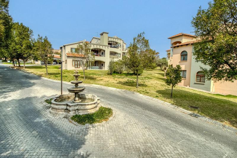 1 Bedroom Property for Sale in North Riding Gauteng