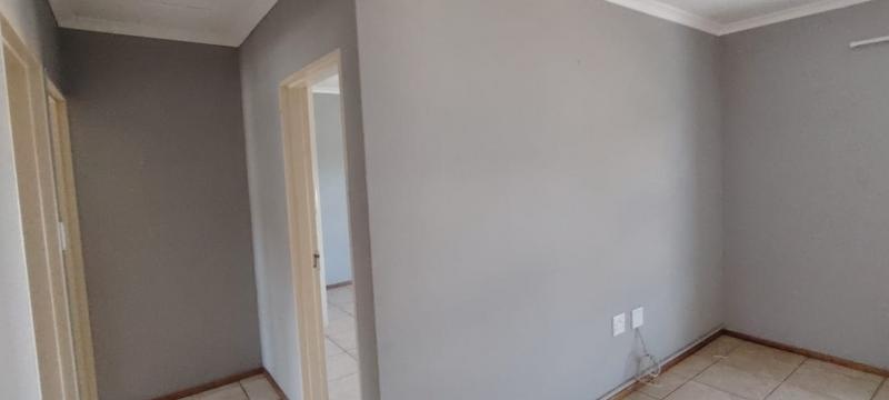 To Let 2 Bedroom Property for Rent in Chancliff Ridge Gauteng