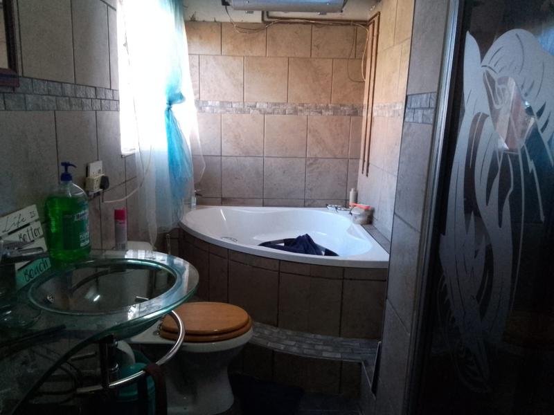 3 Bedroom Property for Sale in Nanescol Gauteng