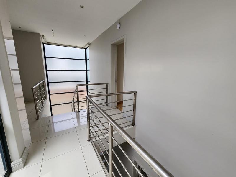 4 Bedroom Property for Sale in Houghton Gauteng