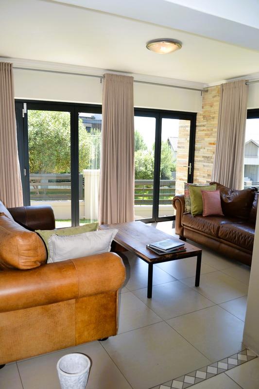 To Let 3 Bedroom Property for Rent in Copperleaf Estate Gauteng