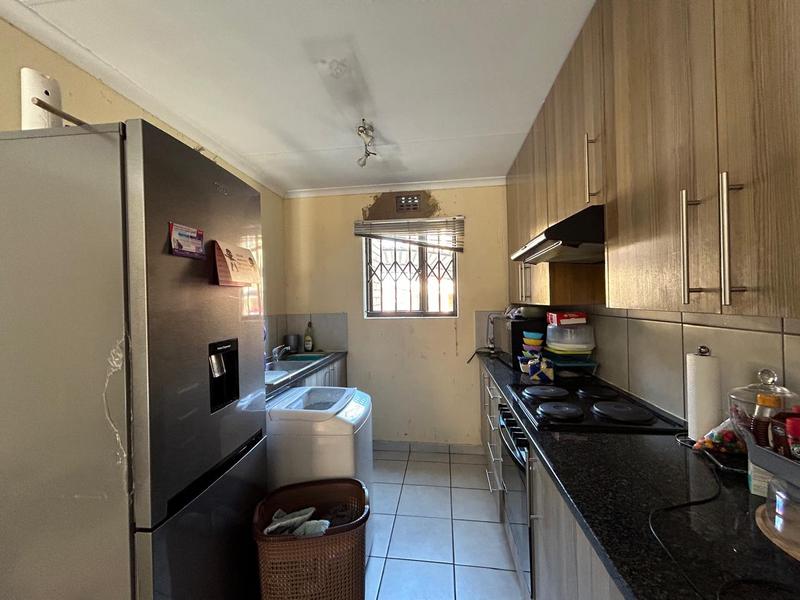 3 Bedroom Property for Sale in Klippoortje Gauteng