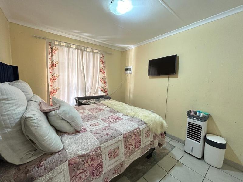 3 Bedroom Property for Sale in Klippoortje Gauteng