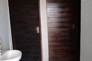 10 Bedroom Property for Sale in Pimville Zone 5 Gauteng