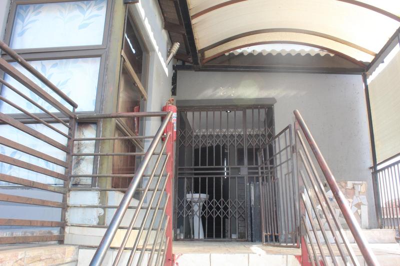 10 Bedroom Property for Sale in Pimville Zone 5 Gauteng