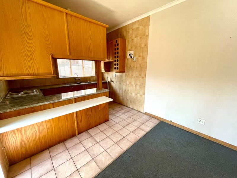 7 Bedroom Property for Sale in Krugersdorp North Gauteng