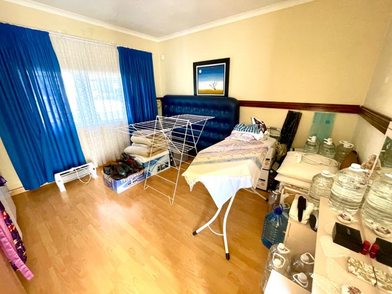 7 Bedroom Property for Sale in Krugersdorp North Gauteng