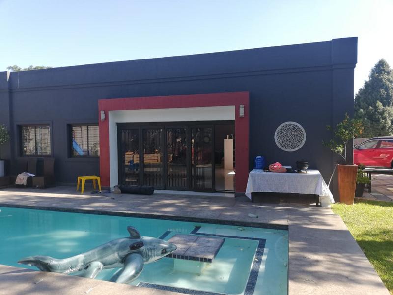 5 Bedroom Property for Sale in Sandringham Gauteng