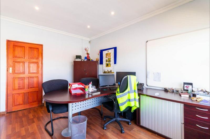 Commercial Property for Sale in New Redruth Gauteng