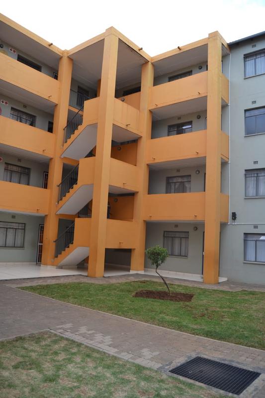 2 Bedroom Property for Sale in Jabulani Gauteng