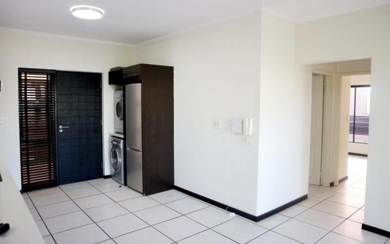 2 Bedroom Property for Sale in Greenstone Hill Gauteng