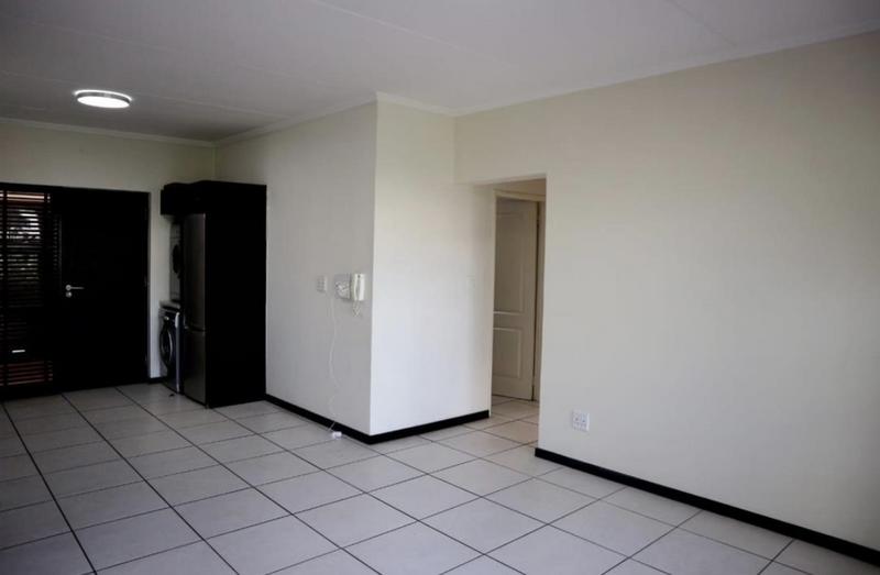 2 Bedroom Property for Sale in Greenstone Hill Gauteng