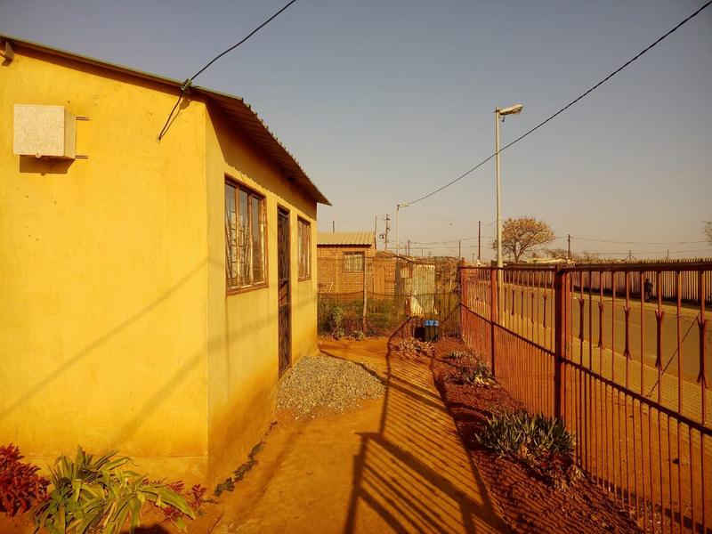 2 Bedroom Property for Sale in Drieziek Gauteng