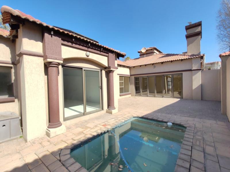 4 Bedroom Property for Sale in Three Rivers East Gauteng