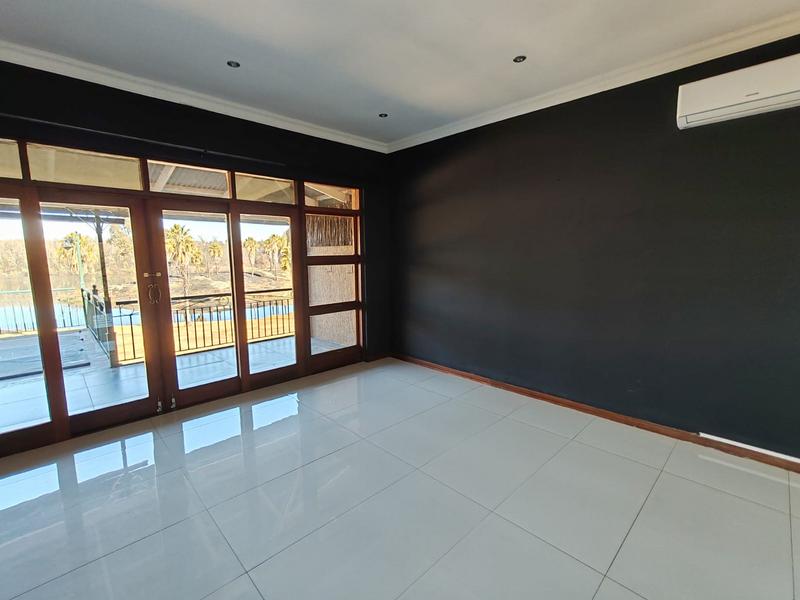 4 Bedroom Property for Sale in Three Rivers East Gauteng