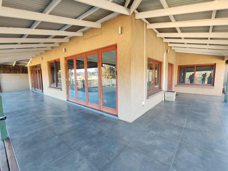 4 Bedroom Property for Sale in Three Rivers East Gauteng