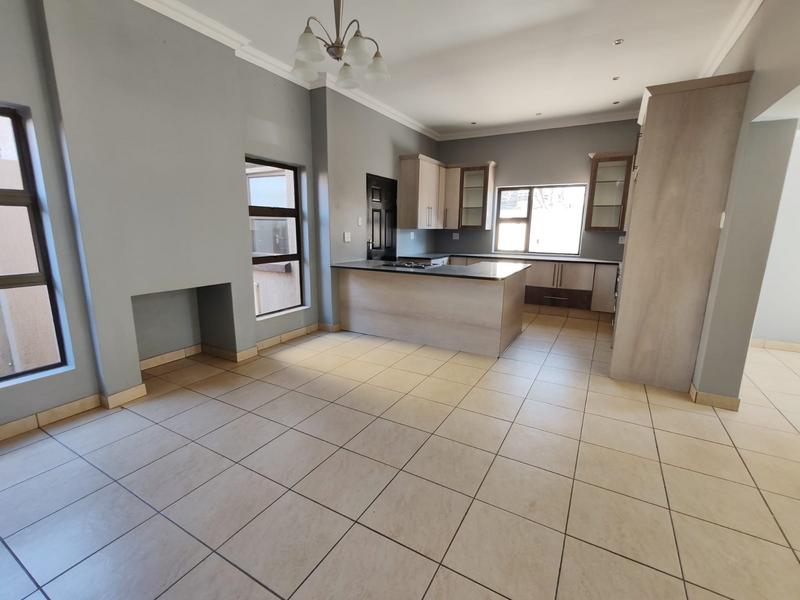 4 Bedroom Property for Sale in Three Rivers East Gauteng