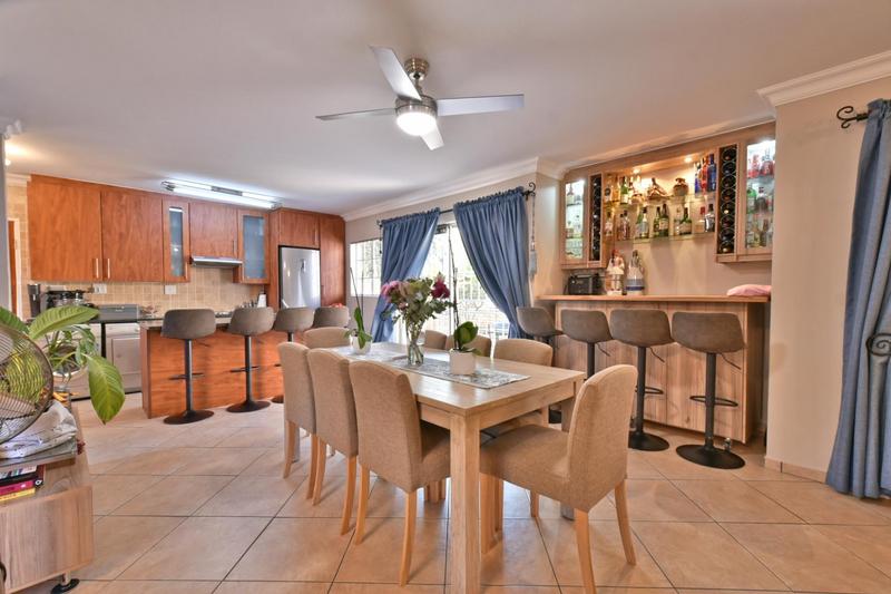 3 Bedroom Property for Sale in Wilgeheuwel Gauteng