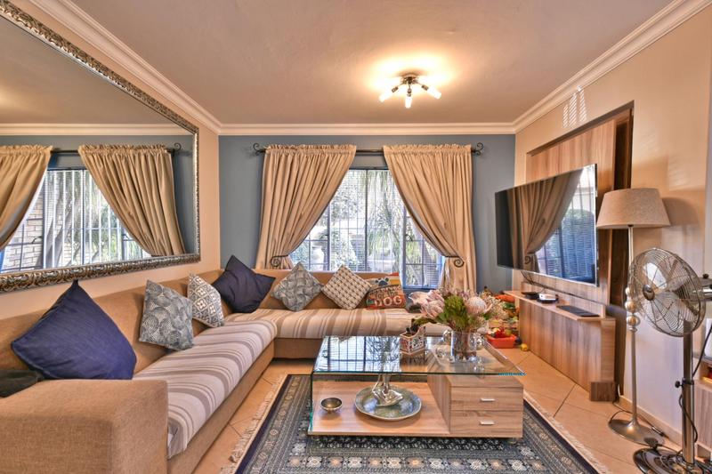 3 Bedroom Property for Sale in Wilgeheuwel Gauteng