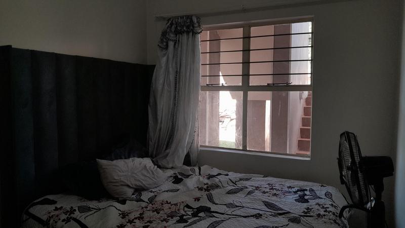 2 Bedroom Property for Sale in Sundowner Gauteng