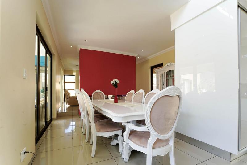 To Let 4 Bedroom Property for Rent in Cedar Creek Gauteng