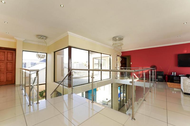 To Let 4 Bedroom Property for Rent in Cedar Creek Gauteng