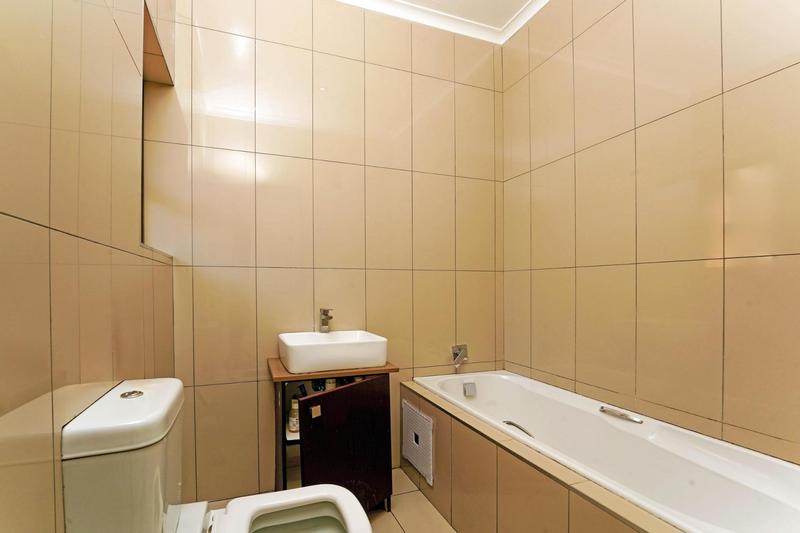 To Let 4 Bedroom Property for Rent in Cedar Creek Gauteng