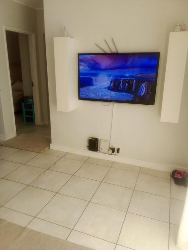 2 Bedroom Property for Sale in Linbro Park Gauteng