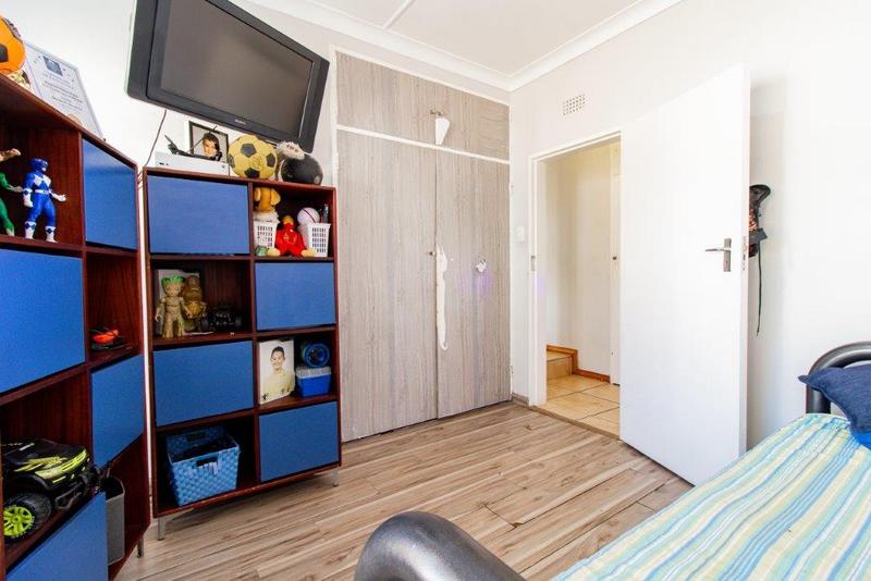 4 Bedroom Property for Sale in Randhart Gauteng