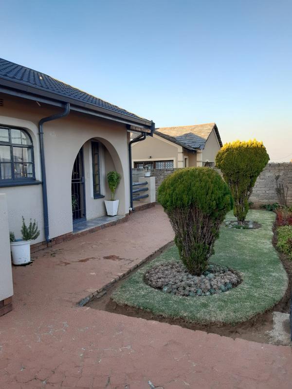 2 Bedroom Property for Sale in Ennerdale Gauteng