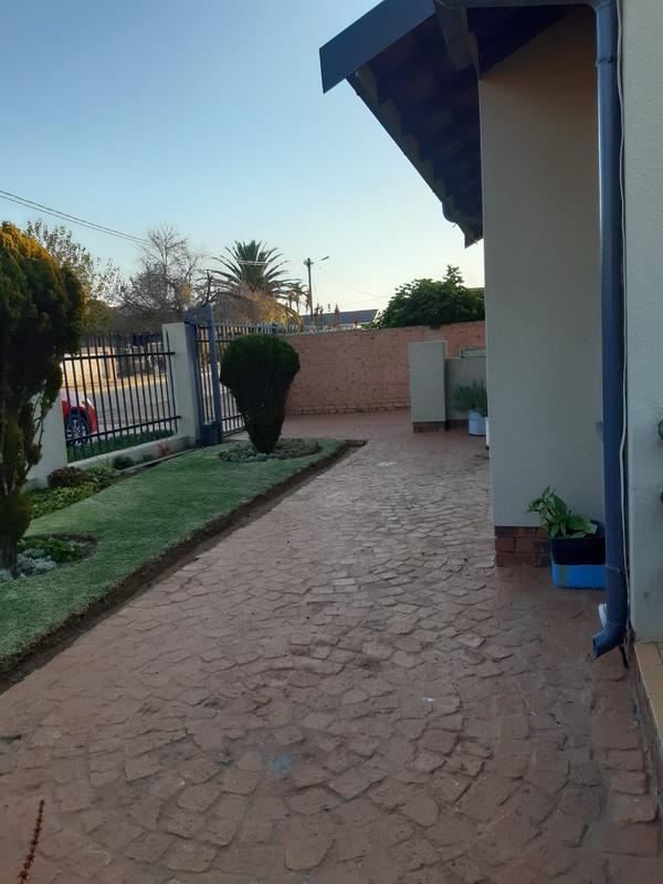 2 Bedroom Property for Sale in Ennerdale Gauteng