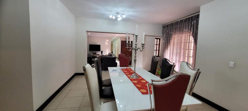 6 Bedroom Property for Sale in Glenvista Gauteng