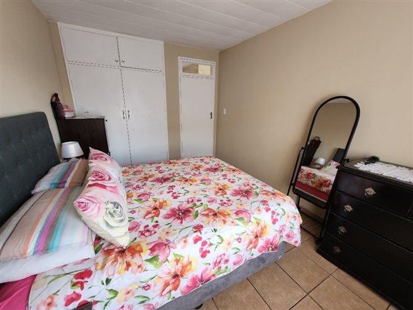 1 Bedroom Property for Sale in New Redruth Gauteng