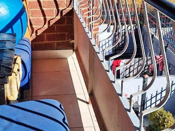 1 Bedroom Property for Sale in New Redruth Gauteng