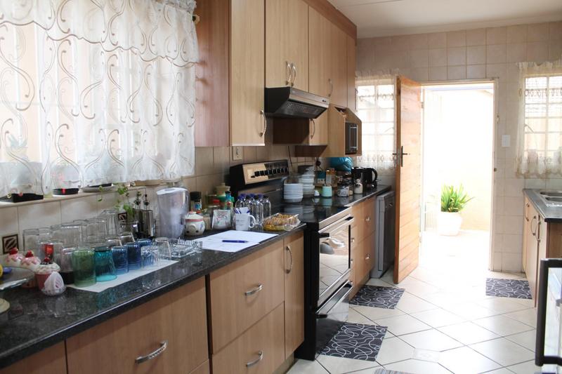 3 Bedroom Property for Sale in Eden Glen Gauteng
